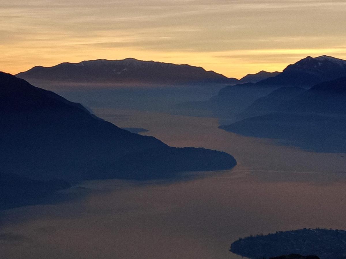 Casa Vacanze Ca'Del Miro Montemezzo Bugiallo Exteriör bild