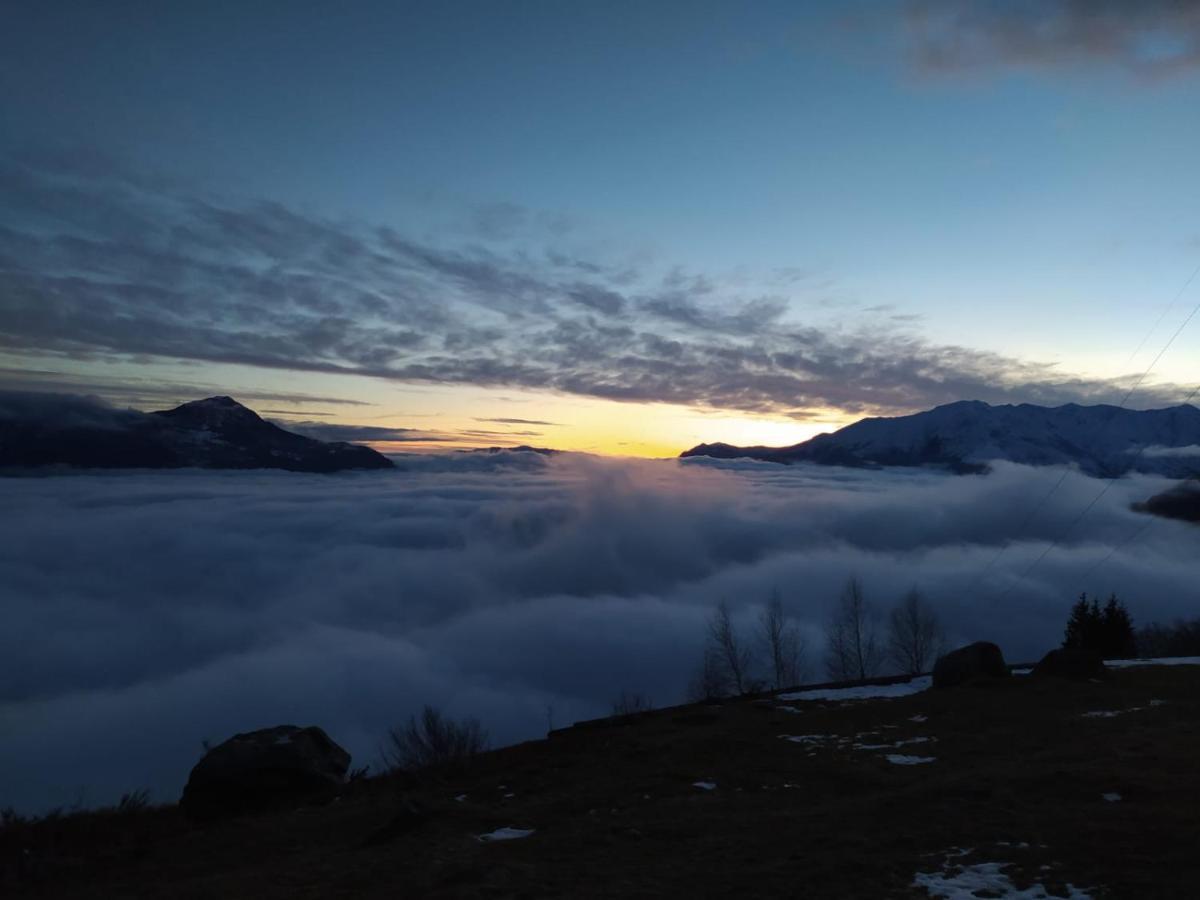 Casa Vacanze Ca'Del Miro Montemezzo Bugiallo Exteriör bild